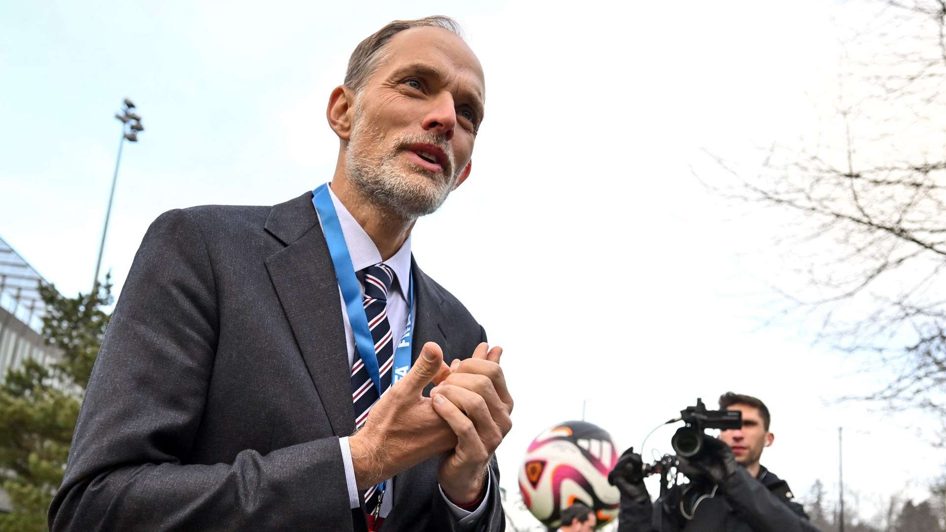 奥则是一位 奥则是一位