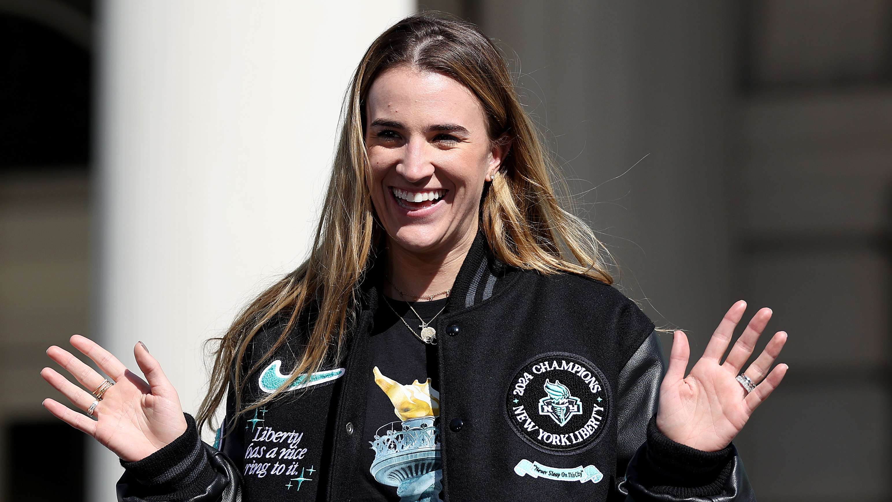 以及全队的 以及全队的