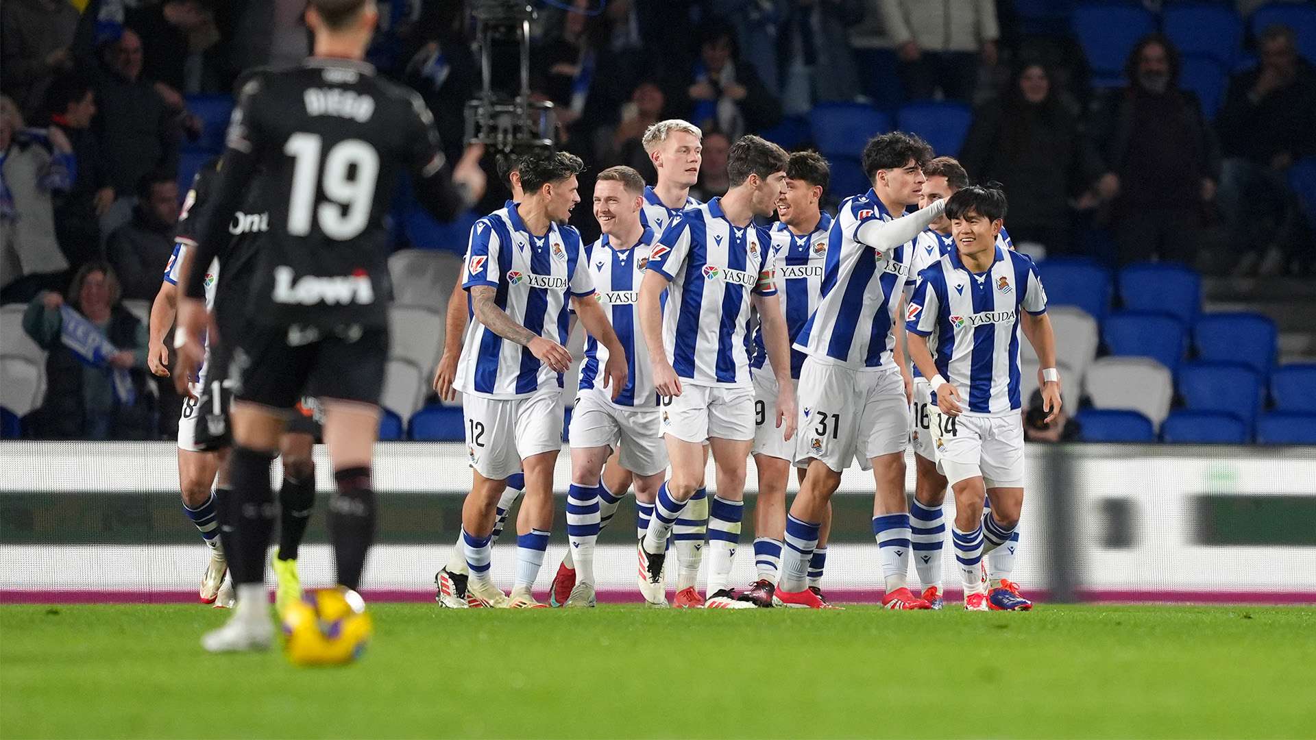 西汾酒队丰 西汾酒队丰